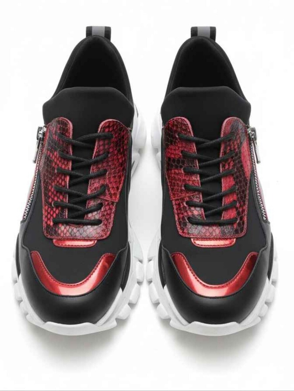 Wishbone Collection Womens  Chunky Lace-Up Sneakers in Black & Red - Picture 3 of 4